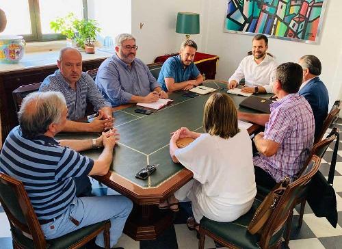 El alcalde de Cáceres recupera el proyecto de un nodo logístico en el polígono Capellanías